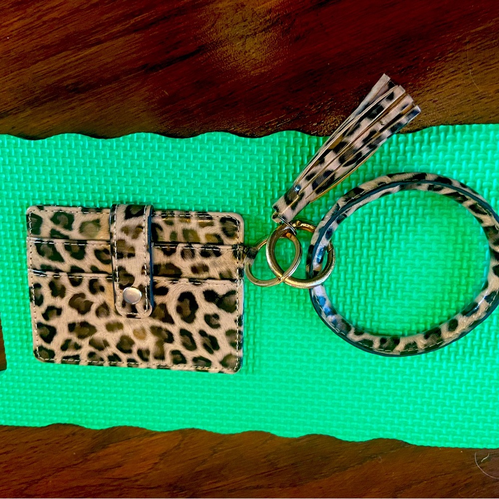 Leopard print wallet keychain with tassel